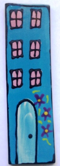 5889-tall-houseflat-roofplain-colour